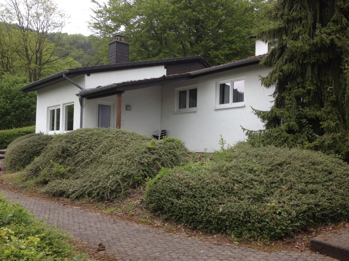 25 Zimmer Wohnung Zur Miete In Yorckgebiet Chemnitz